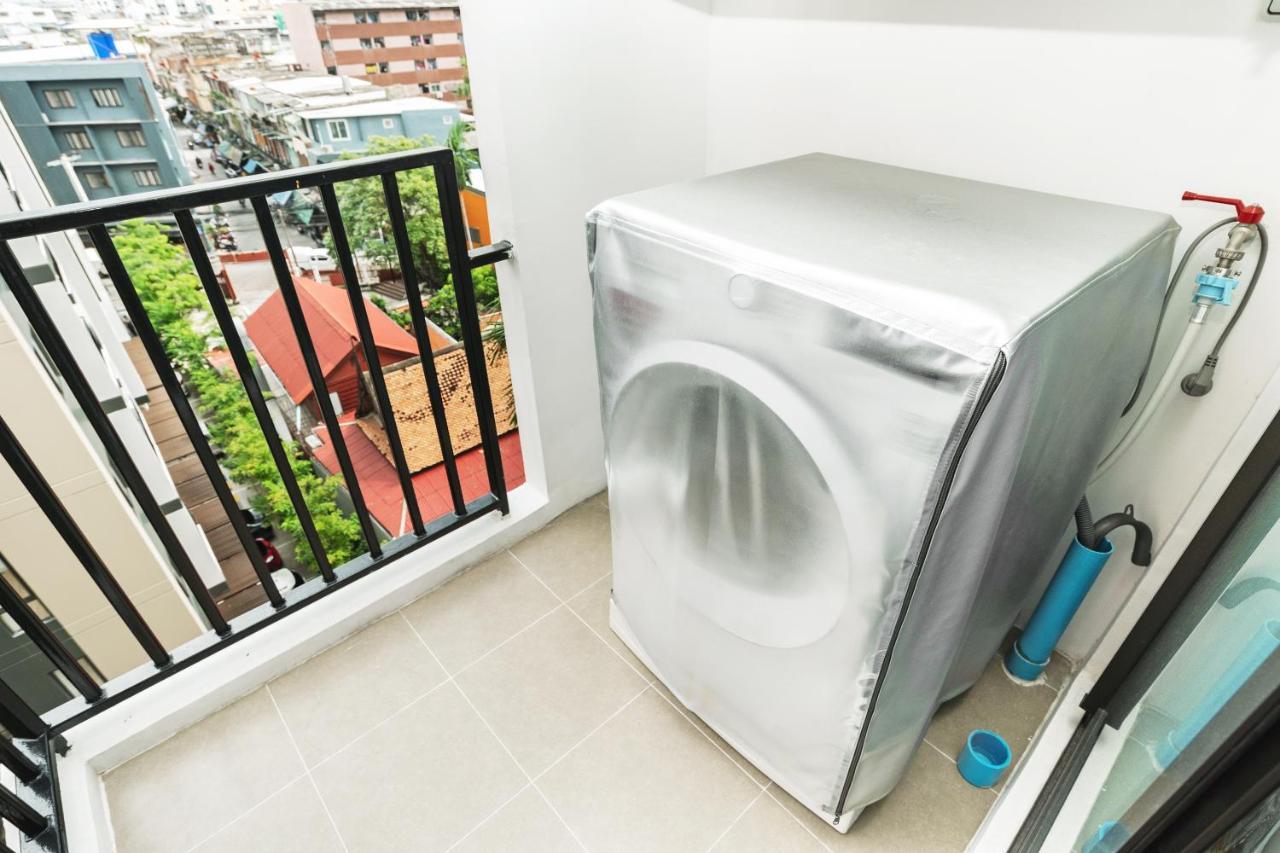 The Nest Sukhumvit 22 By Favstay Bangkok Eksteriør bilde